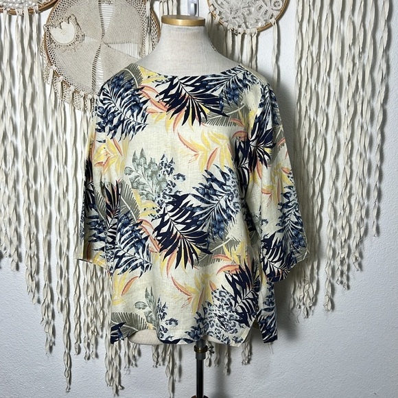 Chico's Linen No Iron Tropical Print Quarter Sleeve Blouse Size 3(16-18) - Picture 1 of 9